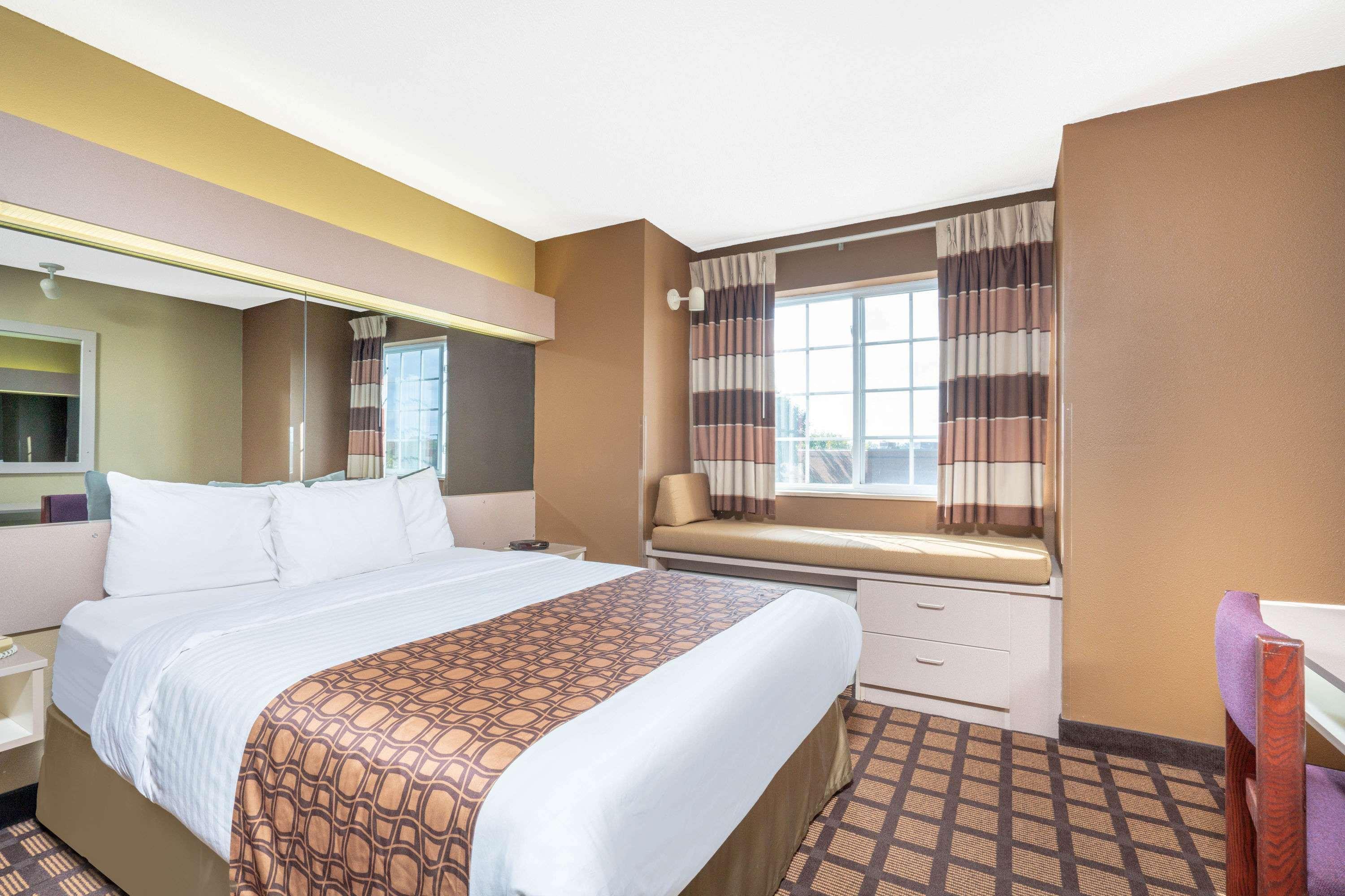 Microtel Inn & Suites By Wyndham Eagan/St Paul Exterior photo