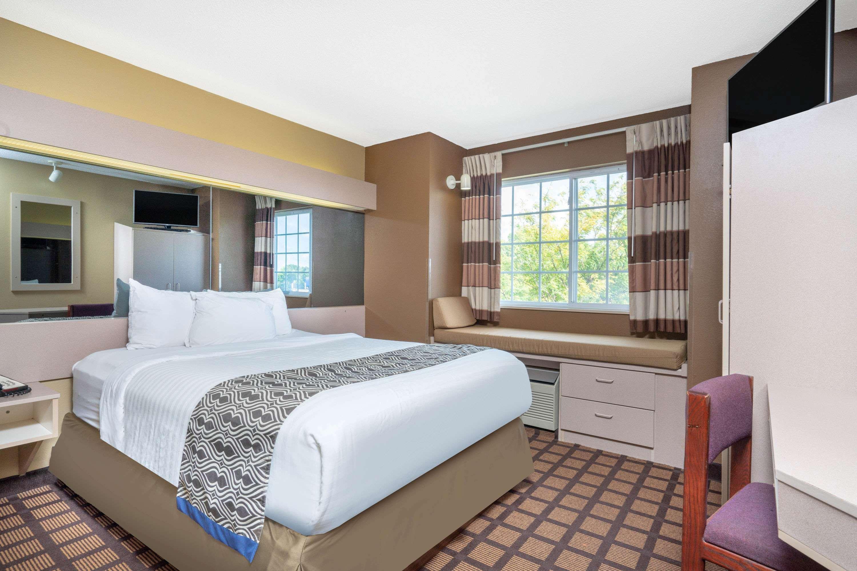 Microtel Inn & Suites By Wyndham Eagan/St Paul Exterior photo