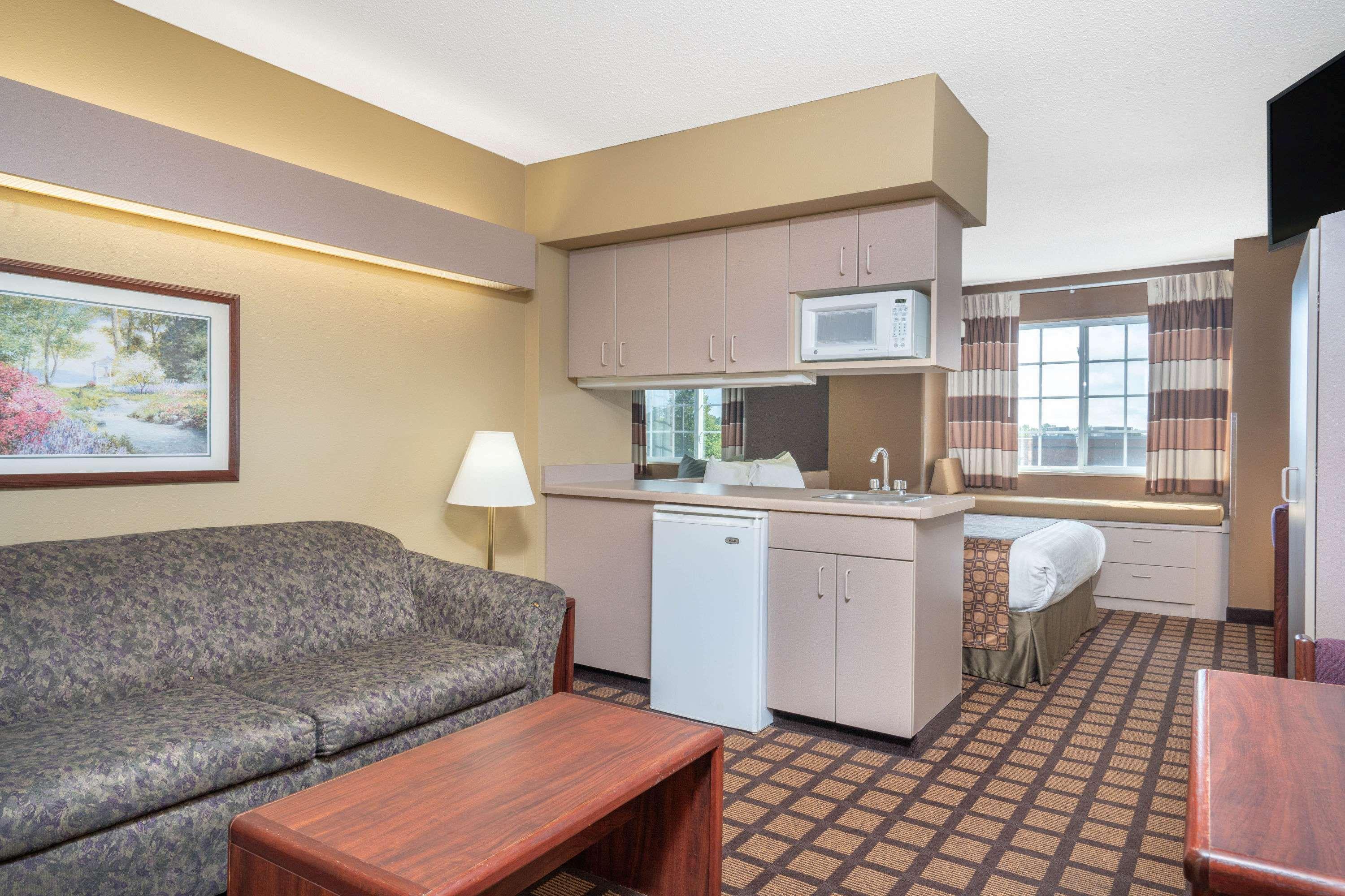 Microtel Inn & Suites By Wyndham Eagan/St Paul Exterior photo