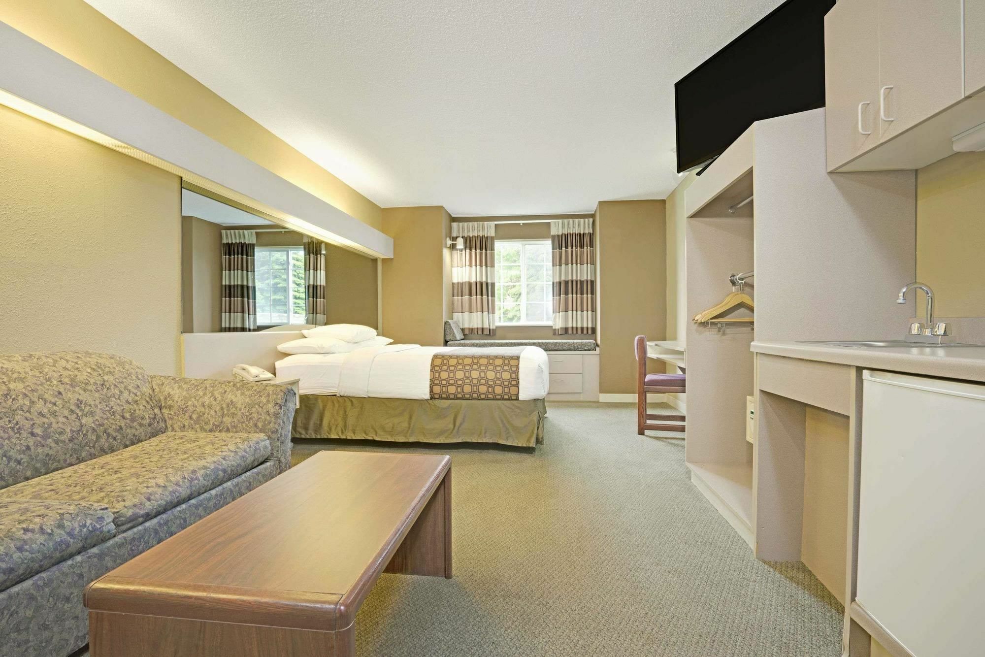 Microtel Inn & Suites By Wyndham Eagan/St Paul Exterior photo